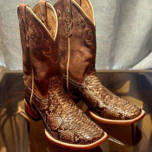 Cody James Exotic Python Boots